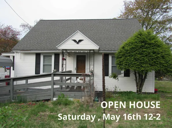 21 Barbara St, Lowell, MA 01854