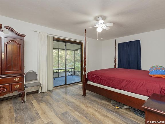 5th image of 4306 NE 17th Ter