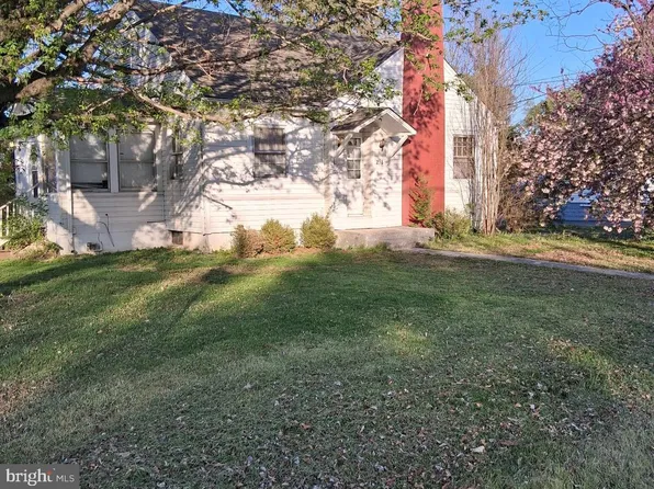 258 Warm Springs Ave, Martinsburg, WV 25404