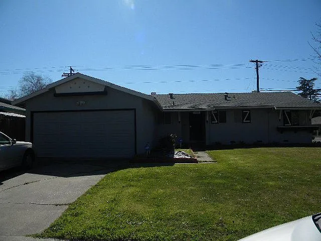 2100 63rd Ave photo 1