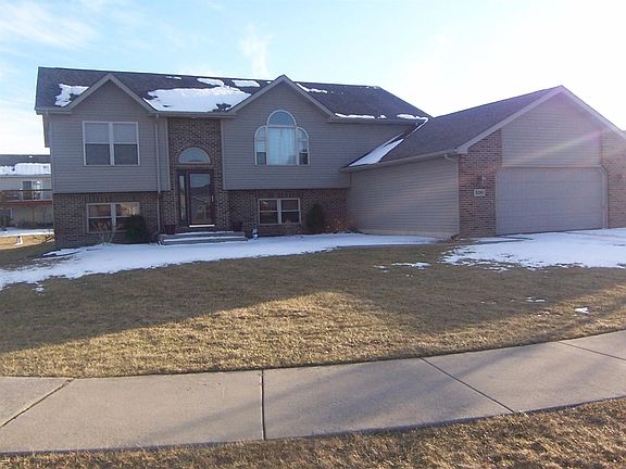 2nd image of 3090 Ramblewood St