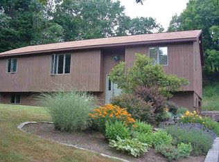 16 Old Rock City Rd, Rhinebeck, NY 12572