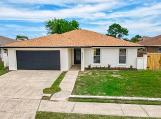 5301 E Idlewood Ct, New Orleans, LA 70128