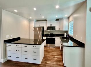 1469 5th St #C, Clovis, CA