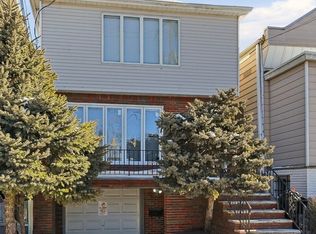 180 McAdoo Ave, Jersey City, NJ
