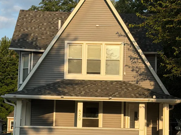 620 8th St, West Des Moines, IA 50265