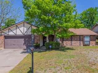 5067 Tierney Ct N, Fort Worth, TX 76112