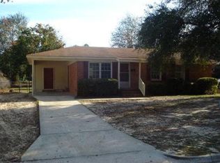 1205 Newton Dr, Tifton, GA 31794