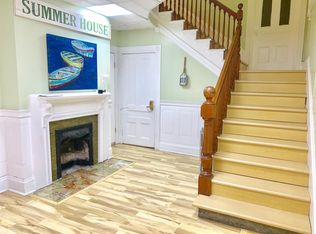 205A Washington Ave #1, Providence, RI 02905