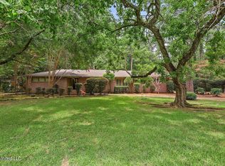 5519 Ridgewood Rd, Jackson, MS 39211