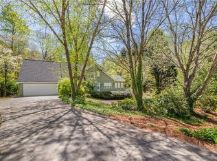 84 Starlight Dr, Sautee Nacoochee, GA 30571