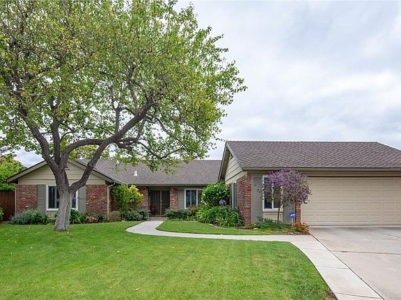 5th image of 648 Woodbridge Ct