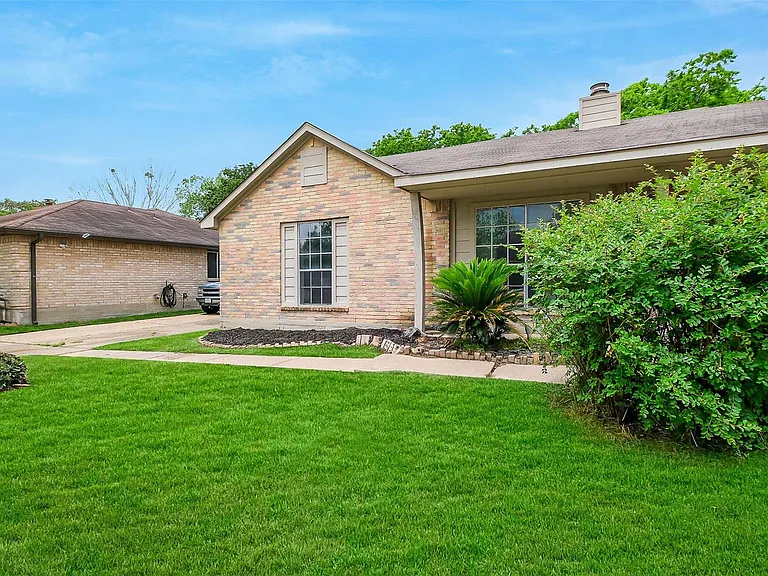 19414 Lazy Valley Dr — Photo 18