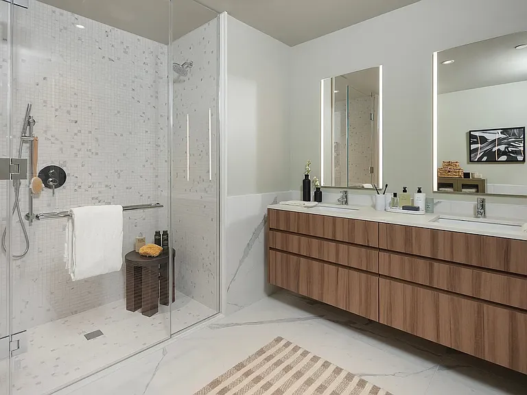 300 E 50th St #16K — Photo 6