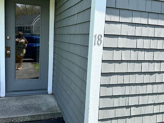 4th image of 17 Wadsworth Rd #18