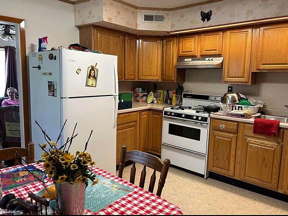 4th image of 2602 Flint Hills Dr #1