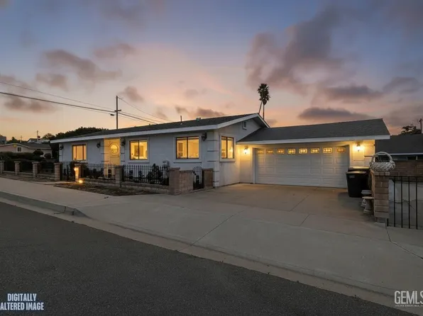 296 N 8th St, Grover Beach, CA 93433