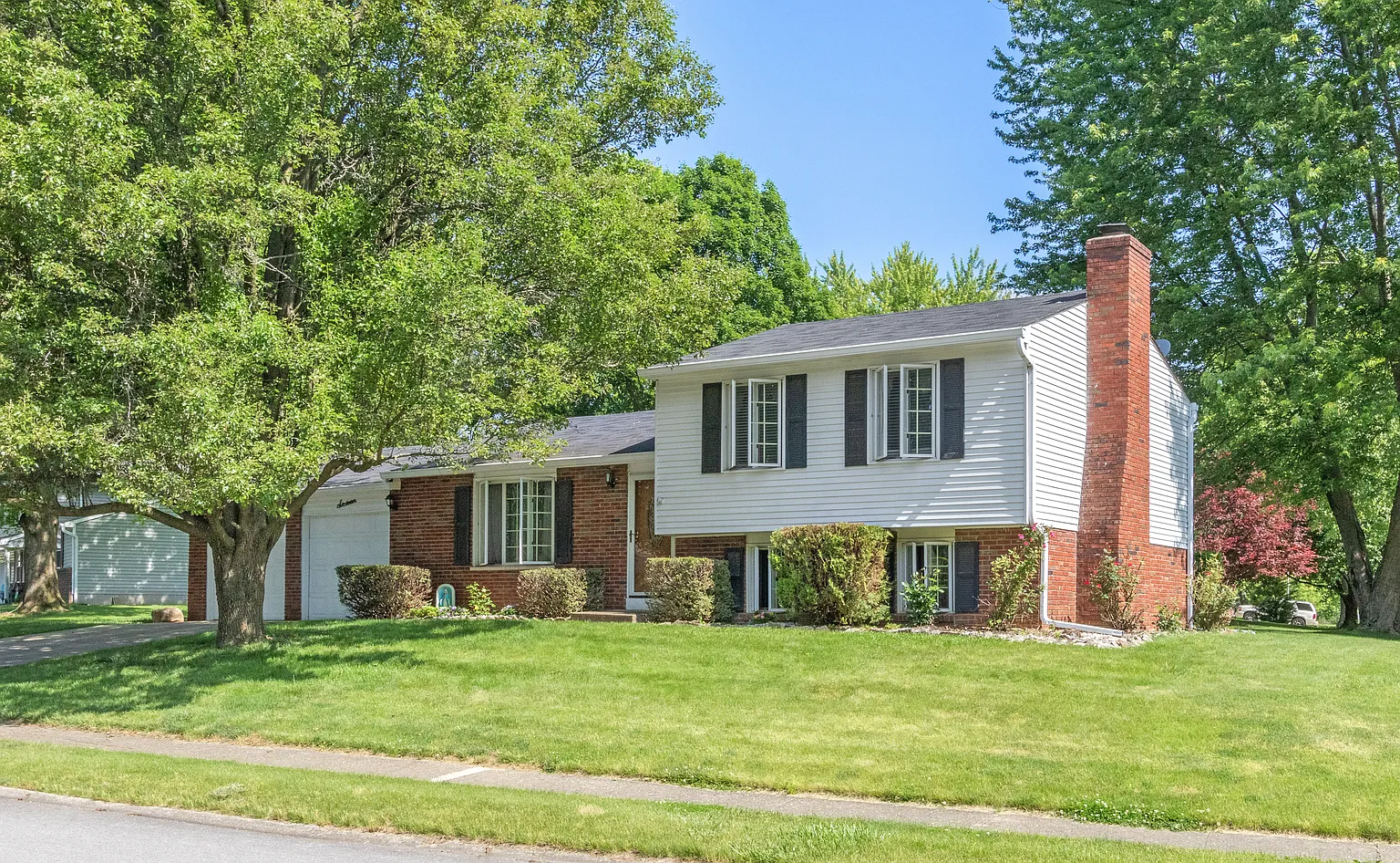 716 W Valley View Dr photo 1