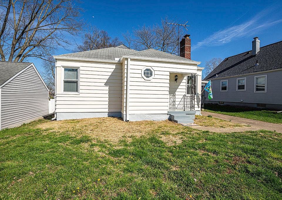 1st image of 104 Mavern Ave