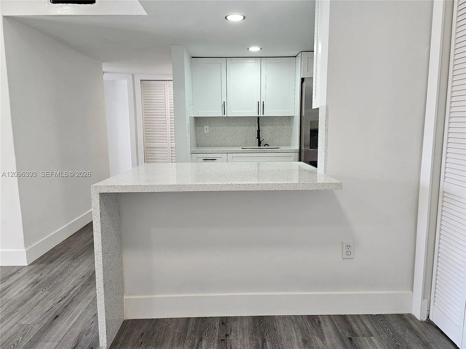 15888 SW 95th Ave — Photo 3