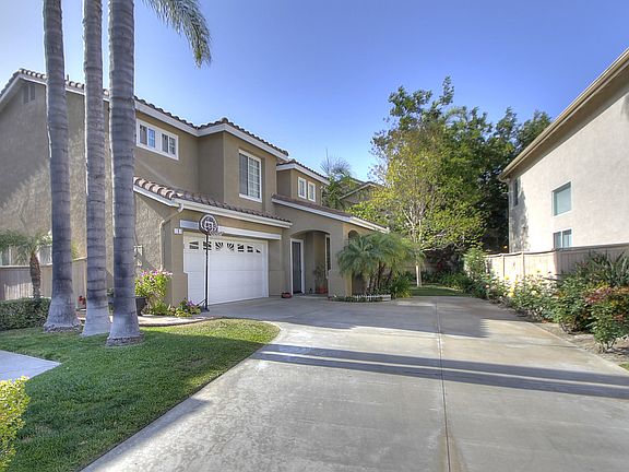 2nd image of 1 Brookstone Pl