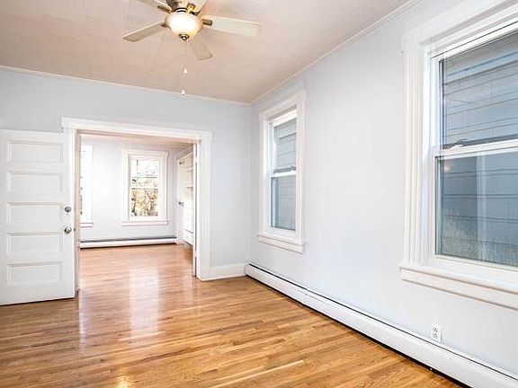 4th image of 18-42 120th St #1