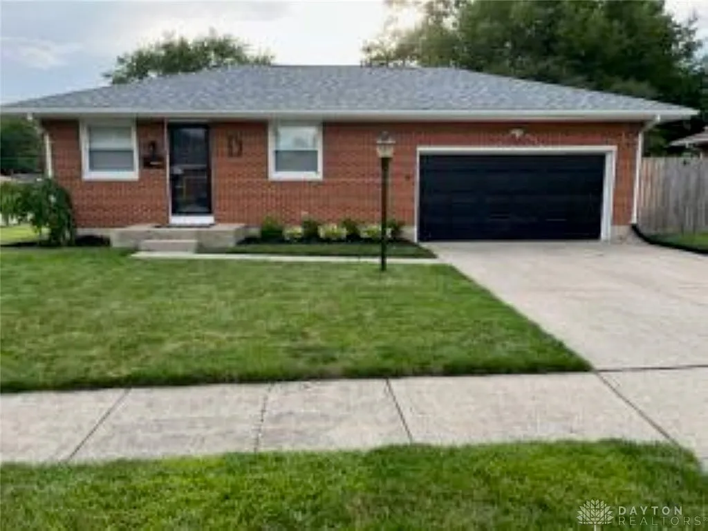 4543 Laredo St photo 1