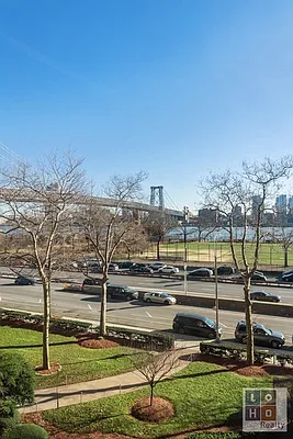 Sold by LoHo Realty | media 7