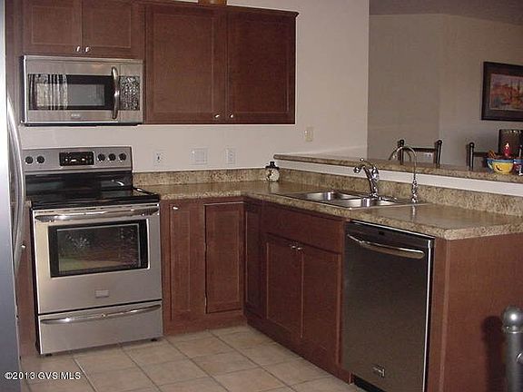 5th image of 188 N Crescent Bell Dr