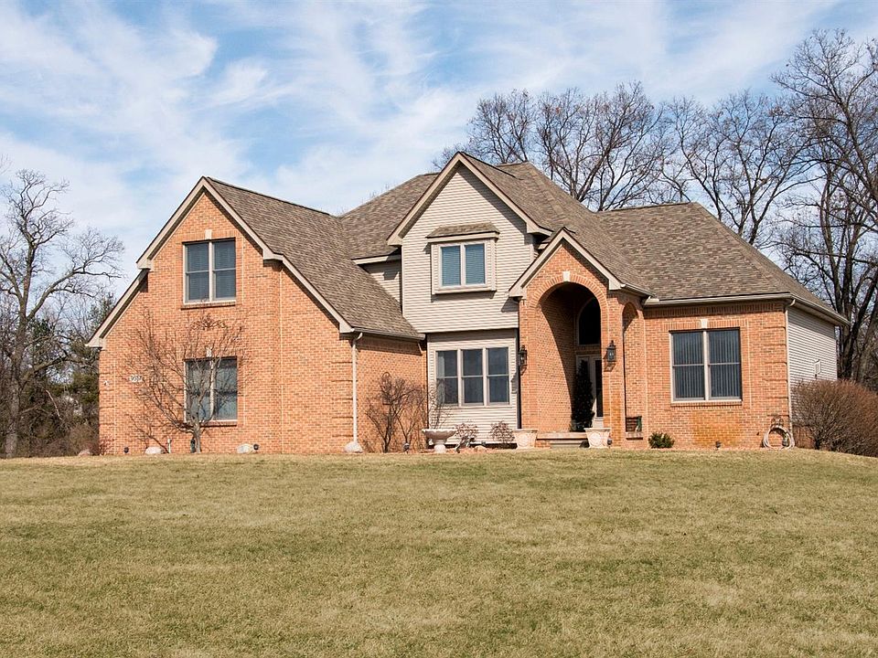 1st image of 9057 Mirage Lake Dr