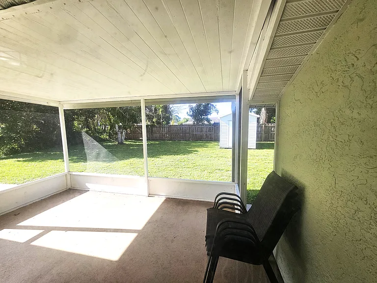 855 23rd Pl SW — Photo 13