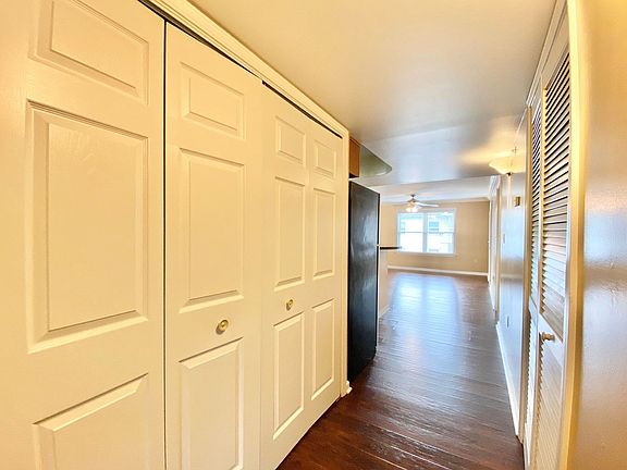 2nd image of 1517 Laurel Ave APT 203