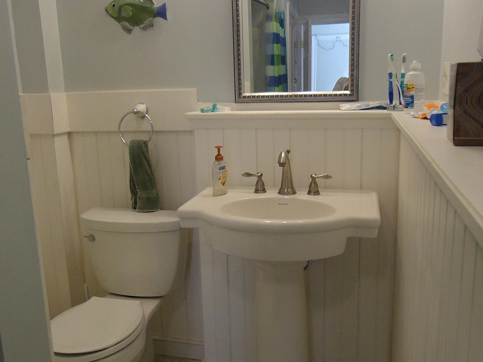 pedastal sink