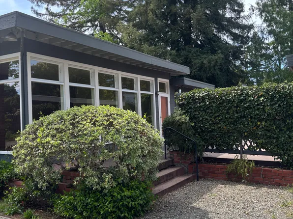 1930 Camino A Los Cerros, Menlo Park, CA 94025