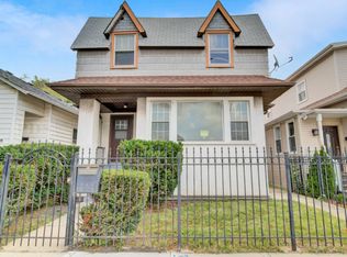 3615 N Kimball Ave #1, Chicago, IL 60618