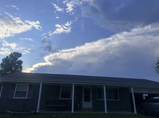 7 Saint Mark Dr, Saint Peters, MO
