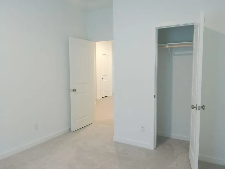 2846 Westeros St — Photo 13