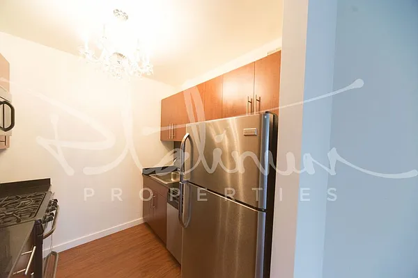 Rented by Platinum Forbes Global Properties | media 14
