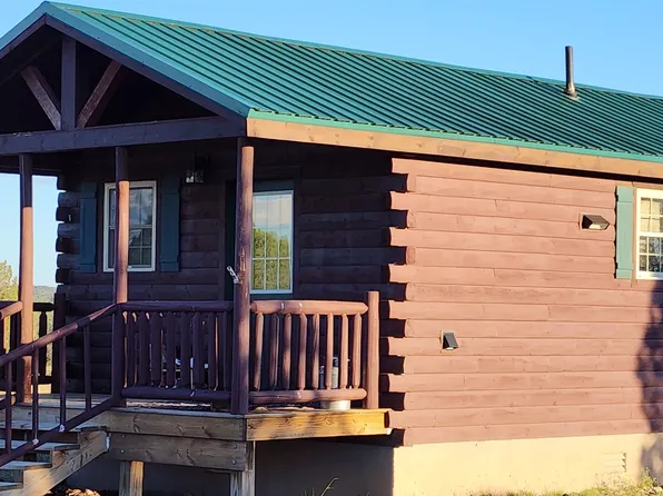 6900 W Reckless Ln, Ash Fork, AZ 86320