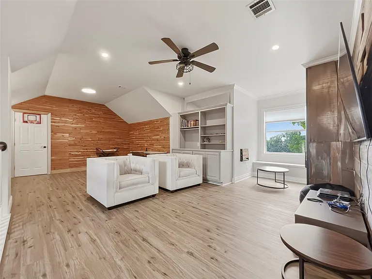 6 Candleleaf Ct — Photo 27