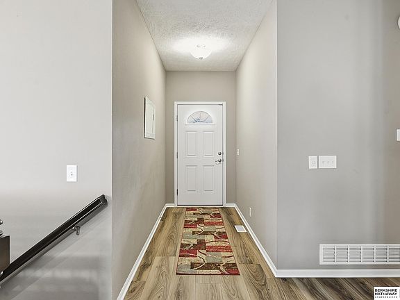 4th image of 8808 N 156th Ave