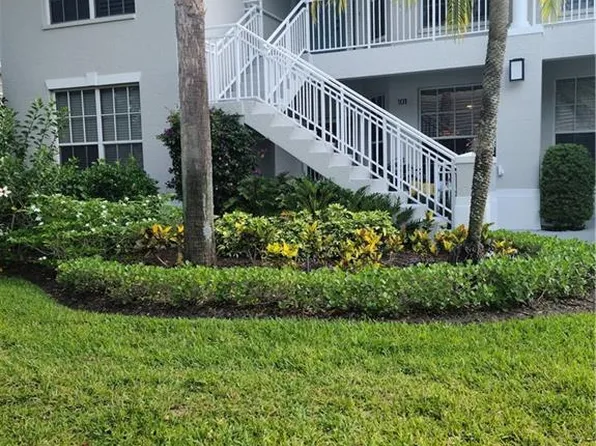 2255 Harmony Ln #8, Naples, FL 34109