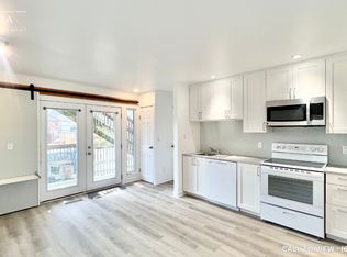 33 Chestnut St #2, Saint Thomas, ON N5R2A8