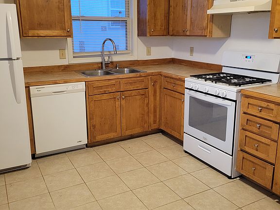 5th image of 11808 Armitage Dr