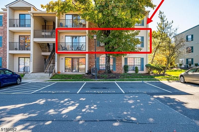 1st image of 44 Fisher Dr