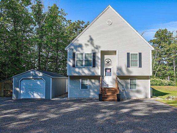 4th image of 28 Bern Drive