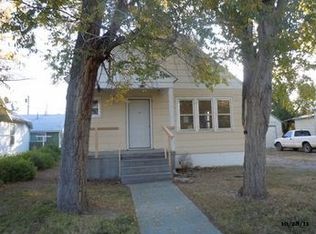 719 N Crawford Ave, Hardin, MT 59034