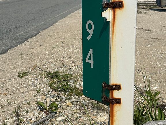 2nd image of 94 E Beach Rd