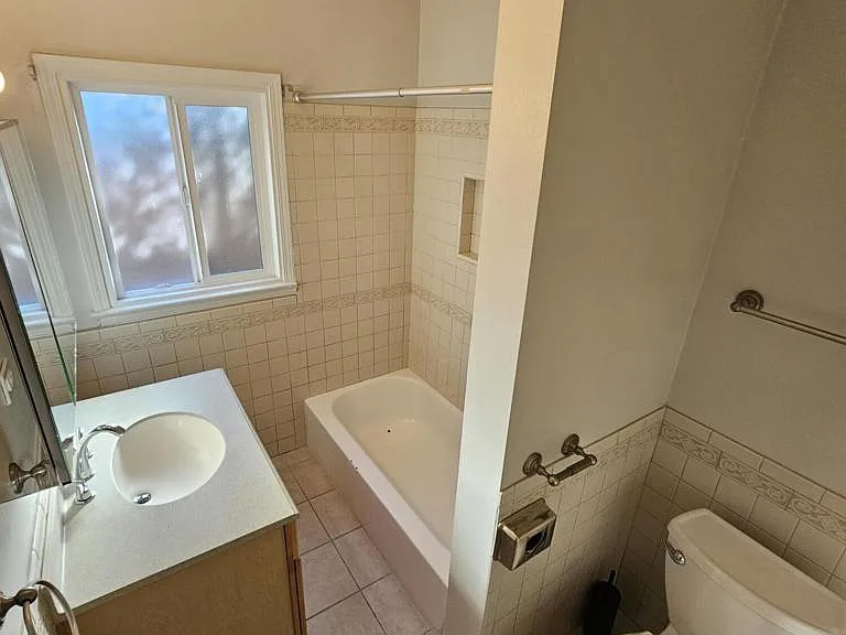 501 Macdonald St #1 — Photo 14