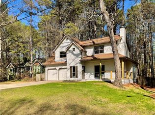 202 Crabapple Ln, Powder Springs, GA 30127
